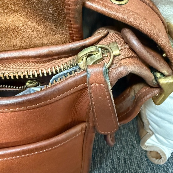 Vintage Patricia Coach crossbody bag - Picture 4 of 14